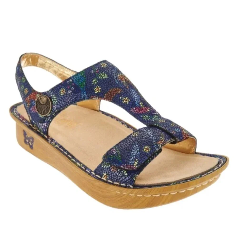 NWOT Alegria Platform Sandals‎ Kendra Blue Birdland Mosaic Print Leather T Strap